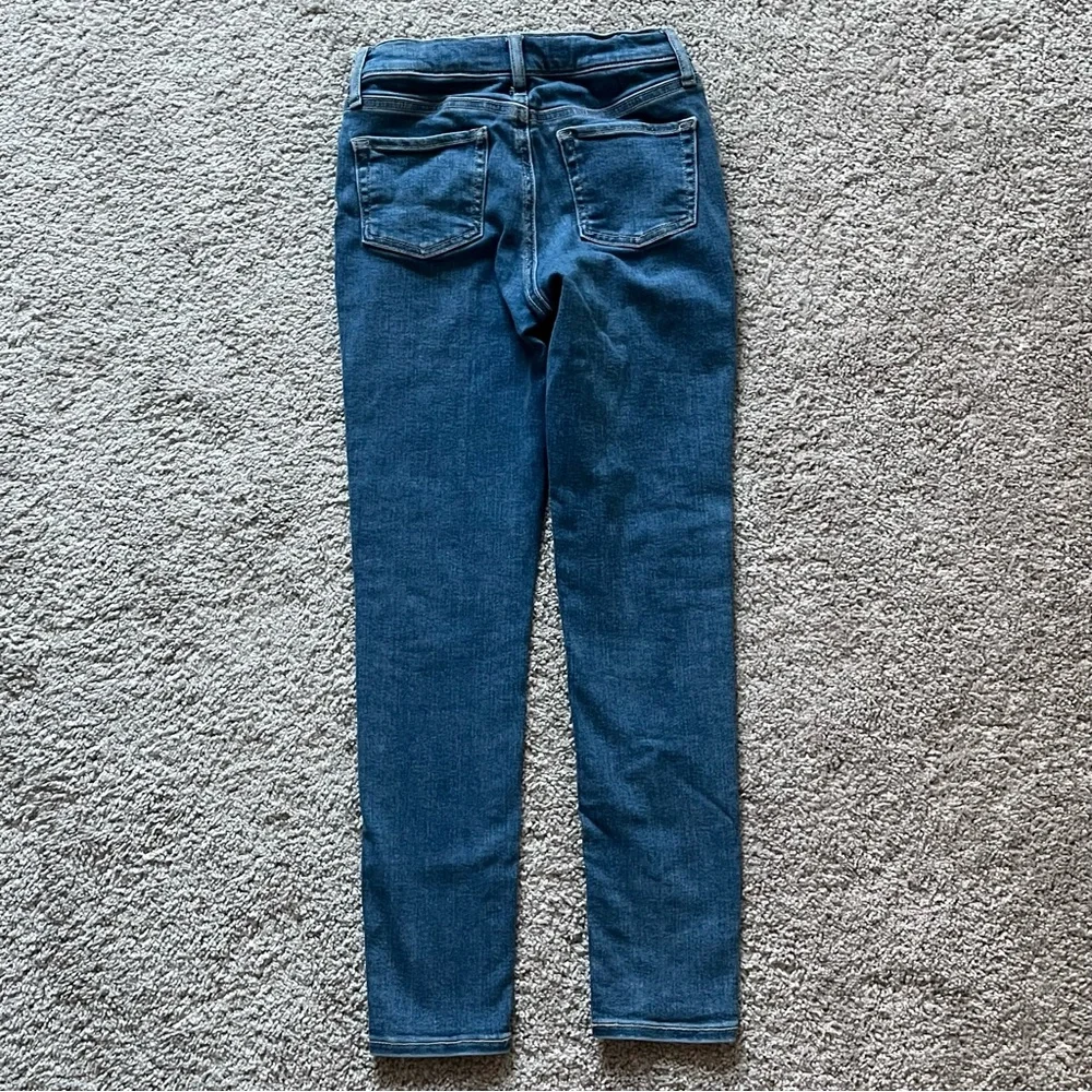 Old Navy sleek stretchy